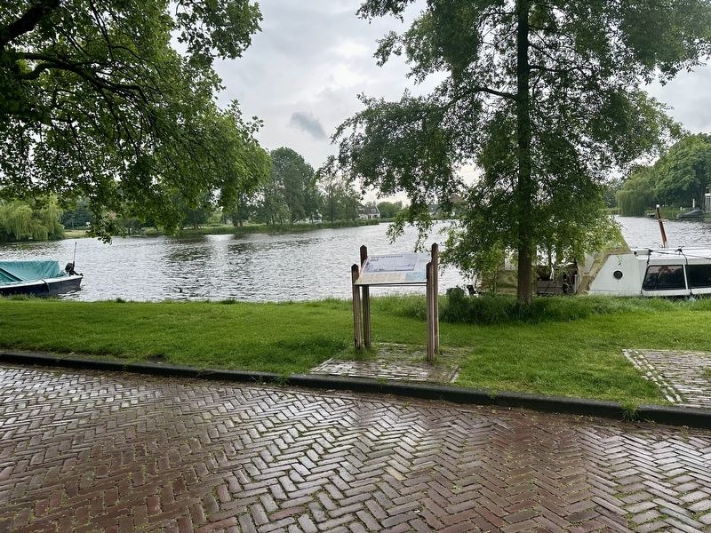 Zicht op Havenrak / View of Havenrak Marker - wide view. Click for full size. Zicht op Havenrak / View of Havenrak Marker - wide view image. Click for full size.