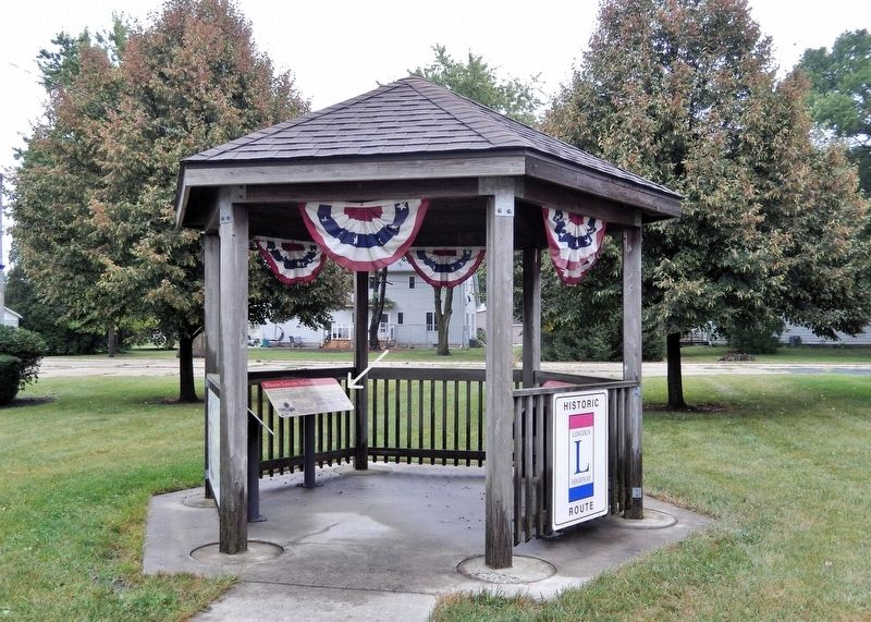 Illinois Lincoln Highway Marker image. Click for full size.