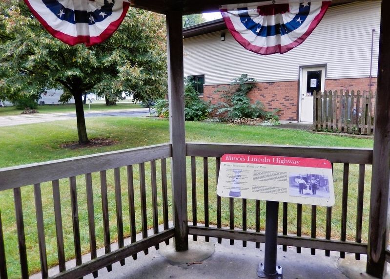 Illinois Lincoln Highway Marker. Click for full size. Illinois Lincoln Highway Marker image. Click for full size.