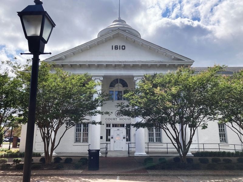 The 1876 Hampton Courthouse. Click for full size. The 1876 Hampton Courthouse image. Click for full size.