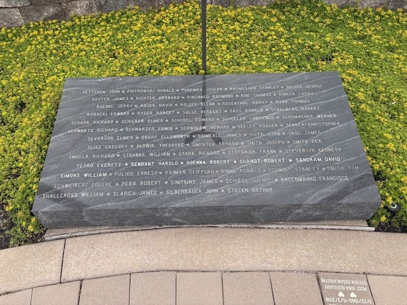Roselle Veterans Memorial, Slab 5 image. Click for full size.