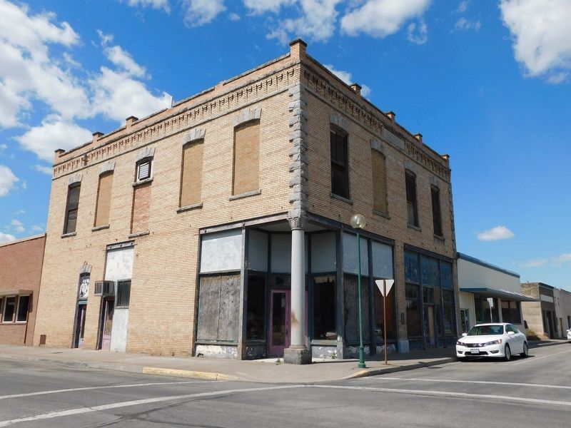 E.D. Gilson Building image. Click for full size.
