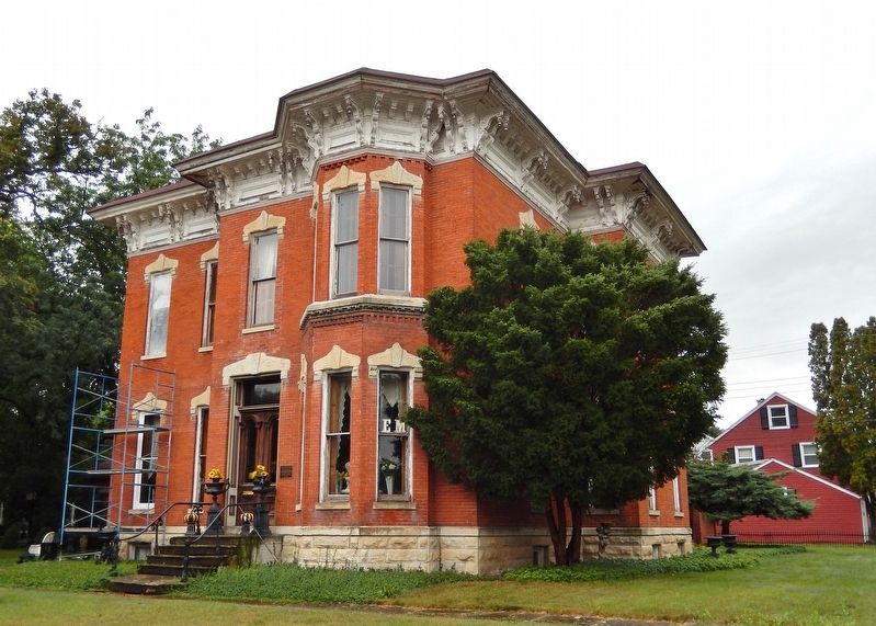 Wm. H. Holcomb House (<i>northeast elevation</i>) image. Click for full size.