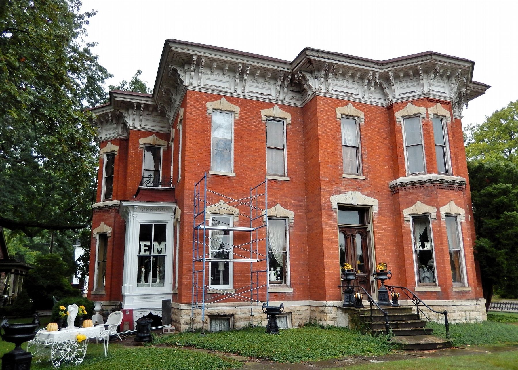 Wm. H. Holcomb House (<i>southeast elevation</i>) image. Click for full size.