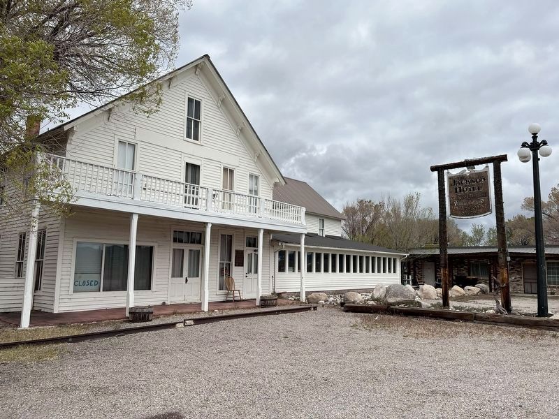 The Jackson Hotel image. Click for full size.