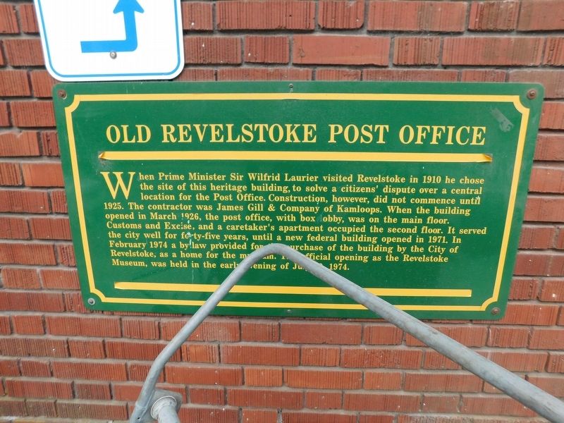 Old Revelstoke Post Office Marker image. Click for full size.
