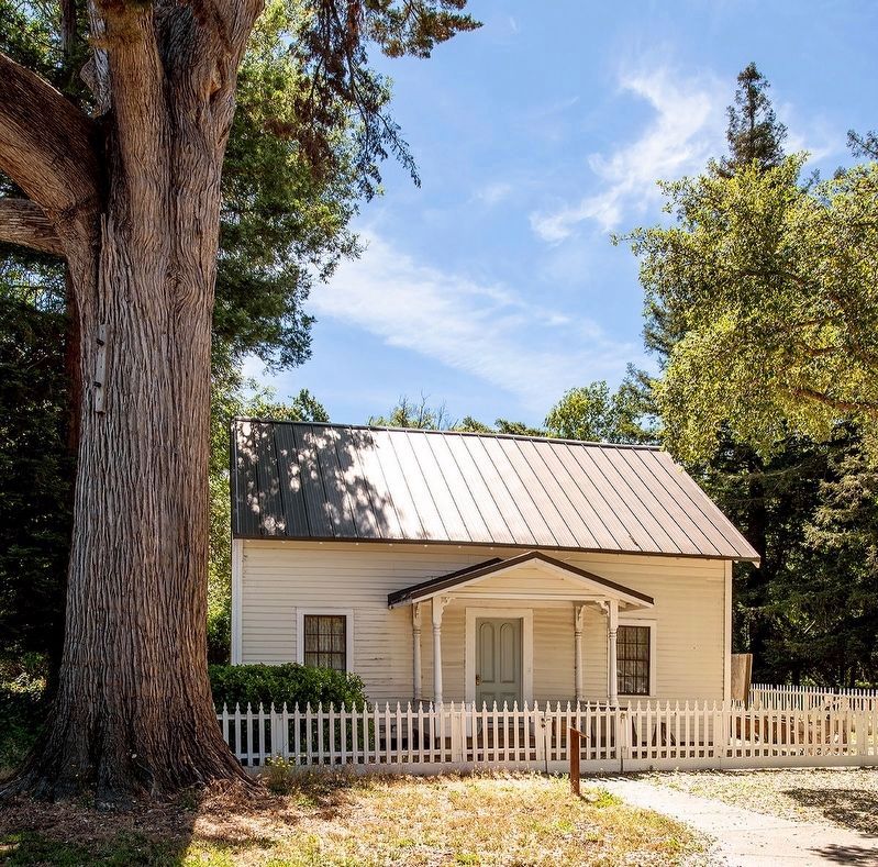 Cunningham House image. Click for full size.