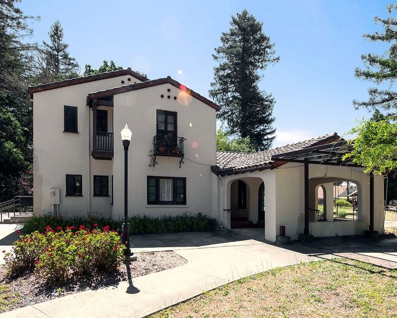 Hembree House image. Click for full size.