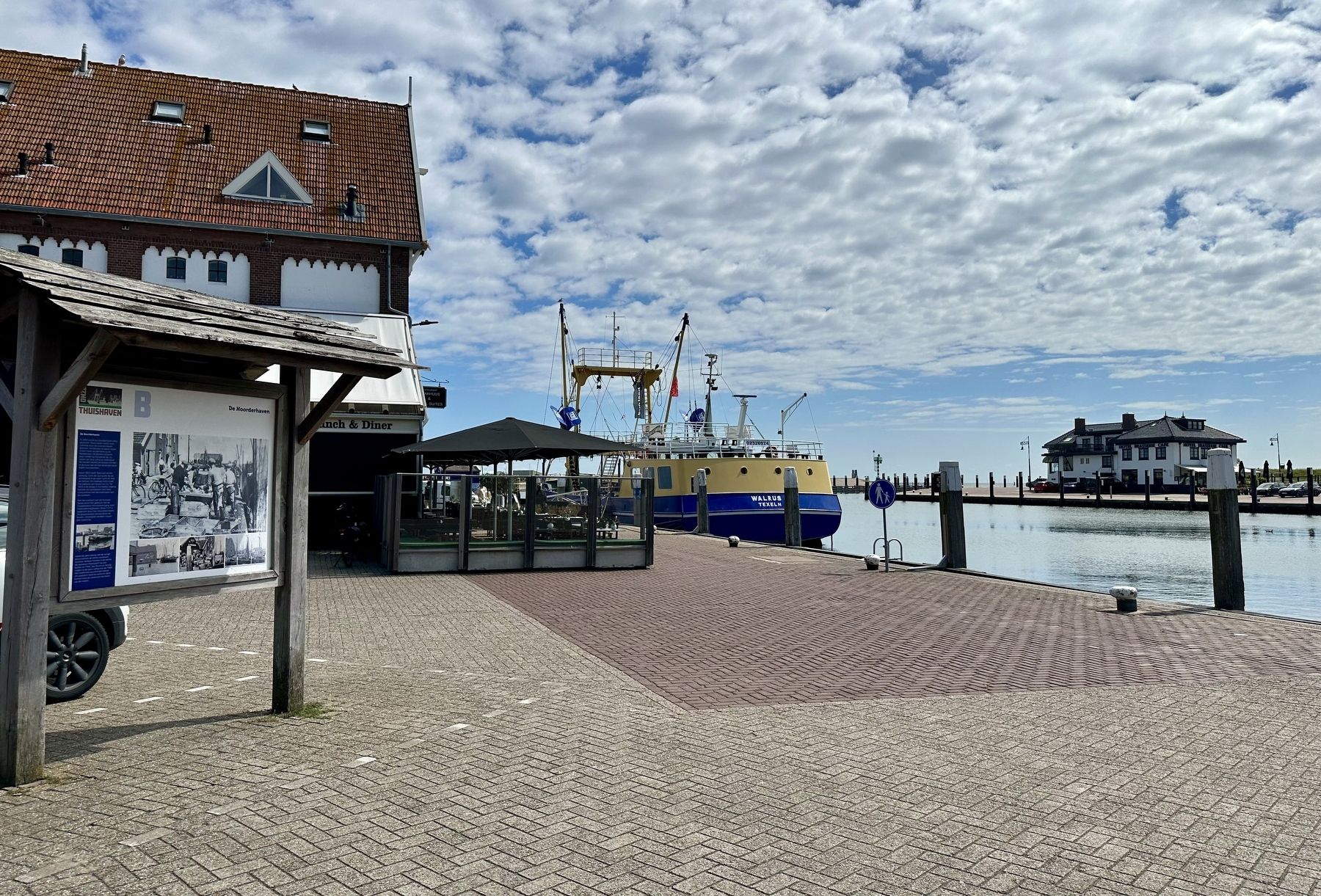 De Noorderhaven / The “North Harbor” Marker - wide view. Click for full size. De Noorderhaven / The “North Harbor” Marker - wide view image. Click for full size.