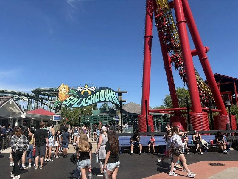 The entrance to Aquaman Splashdown, near Flash: Vertical Velocity image. Click for full size.