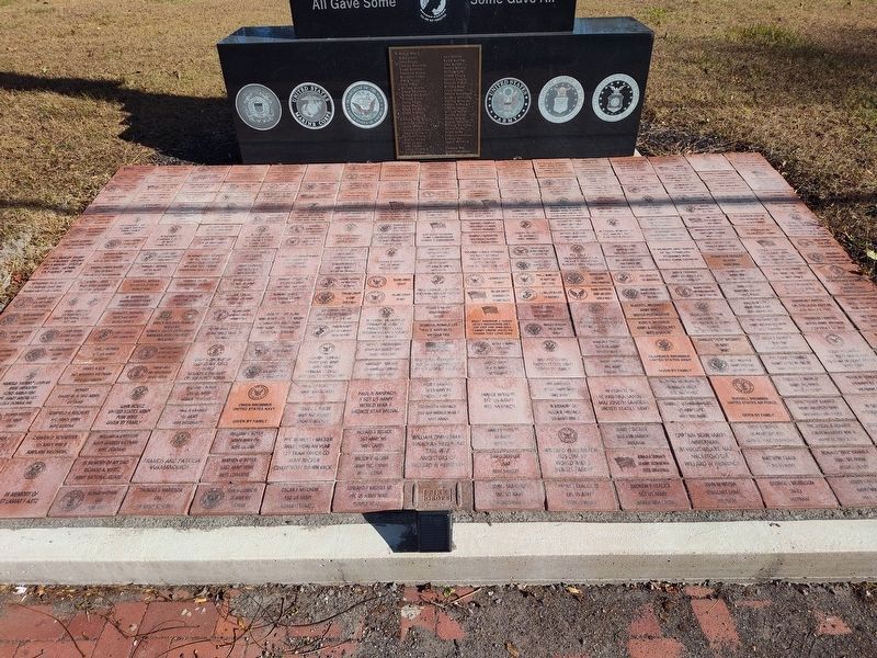 In God We Trust Memorial image. Click for full size.