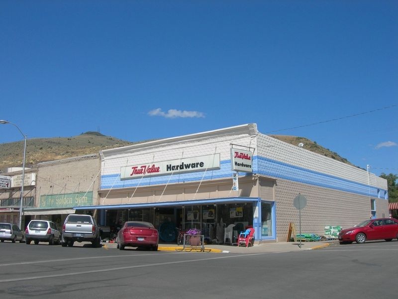Bailey and Massingill Bldg & Marker image. Click for full size.