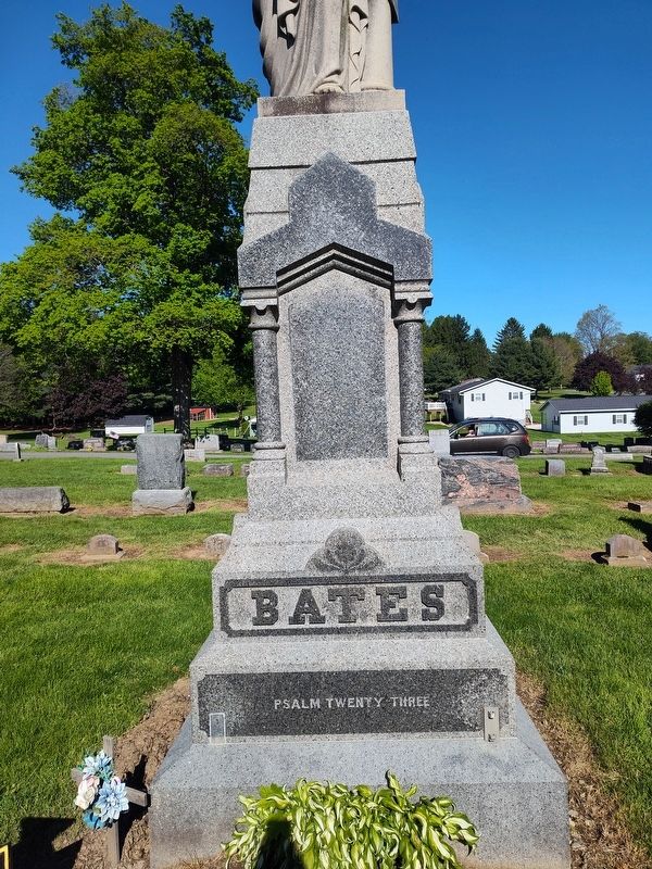 Capt. M. V. Bates - Wife Anna Swan Bates - Infant Boy Marker image. Click for full size.