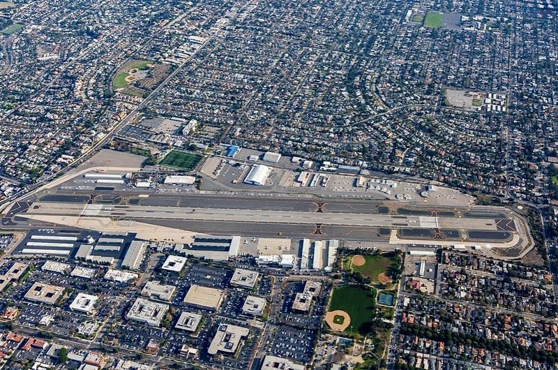 Santa Monica Airport. Click for full size. Santa Monica Airport image. Click for full size.