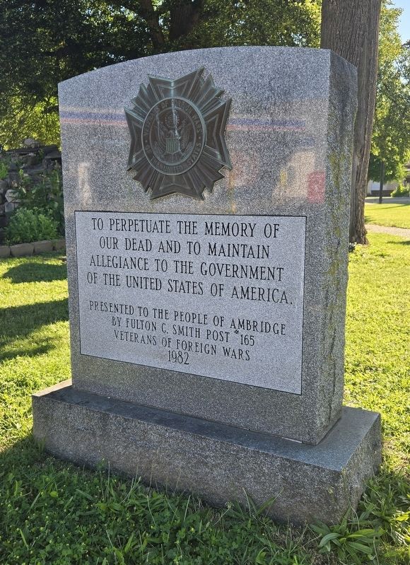 Veterans Memorial image. Click for full size.
