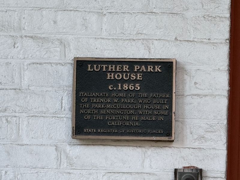 Luther Park House Marker image. Click for full size.
