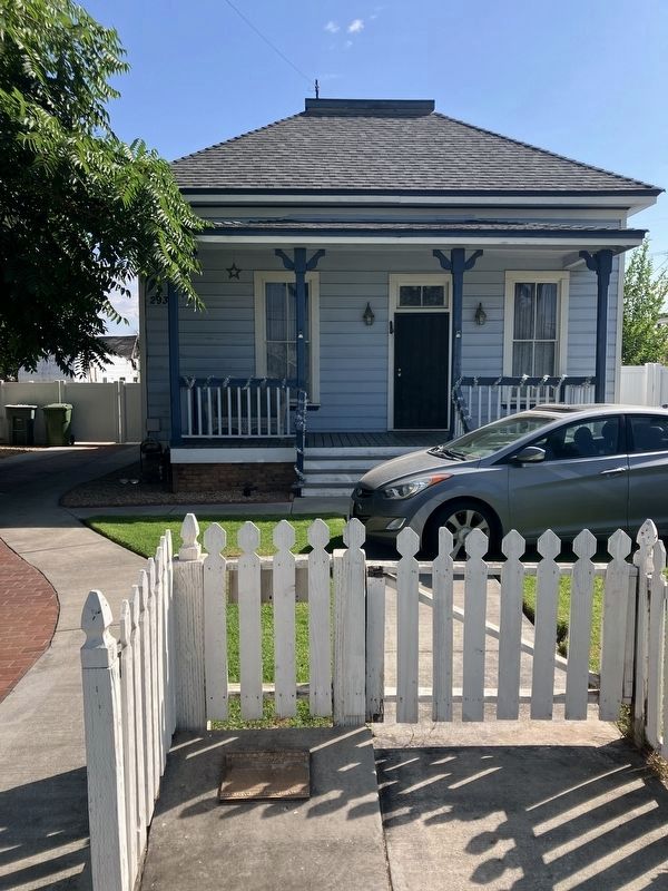 First Christian Church Parsonage and Marker. Click for full size. First Christian Church Parsonage and Marker image. Click for full size.