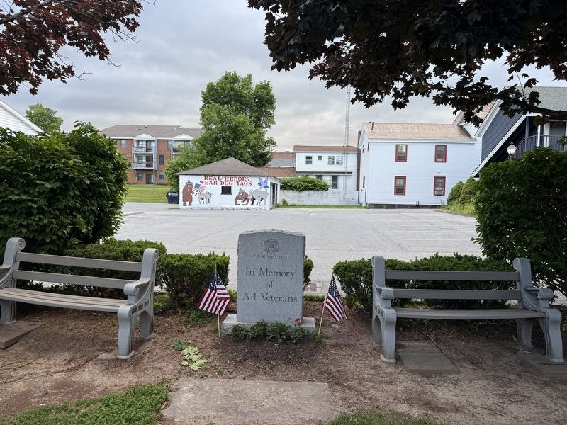 Veterans Memorial image. Click for full size.
