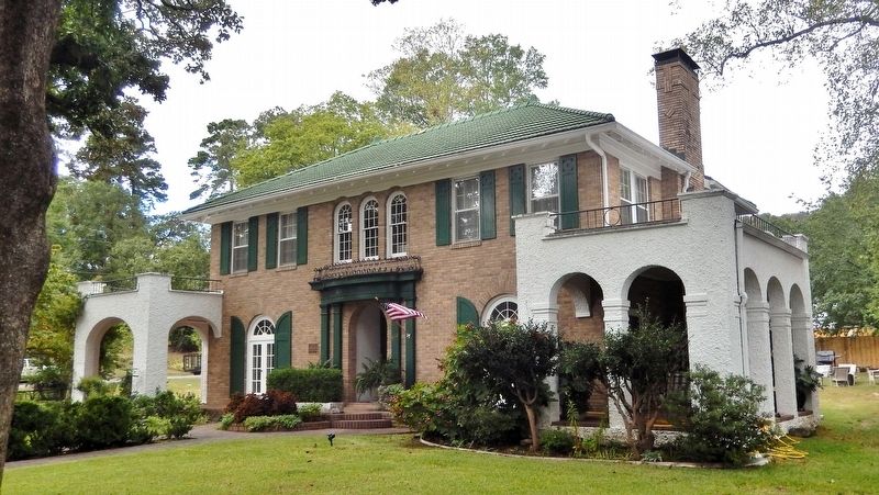 Tarleton-Wall House (<i>southeast elevation</i>) image. Click for full size.