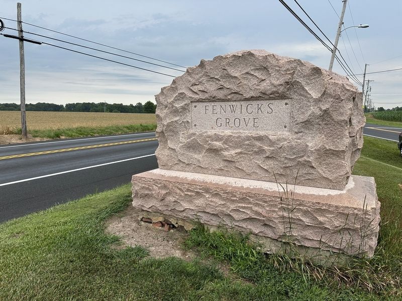 Fenwicks Grove Marker - wide view image. Click for full size.