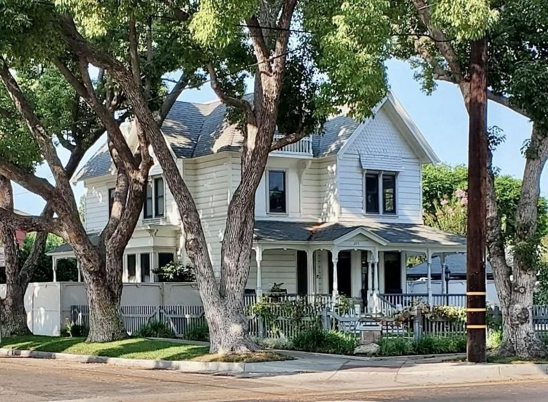 C.Z. Culver House and Marker image. Click for full size.