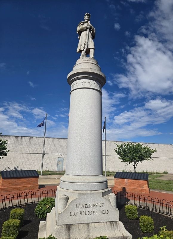 Rochester Civil War Memorial image. Click for full size.