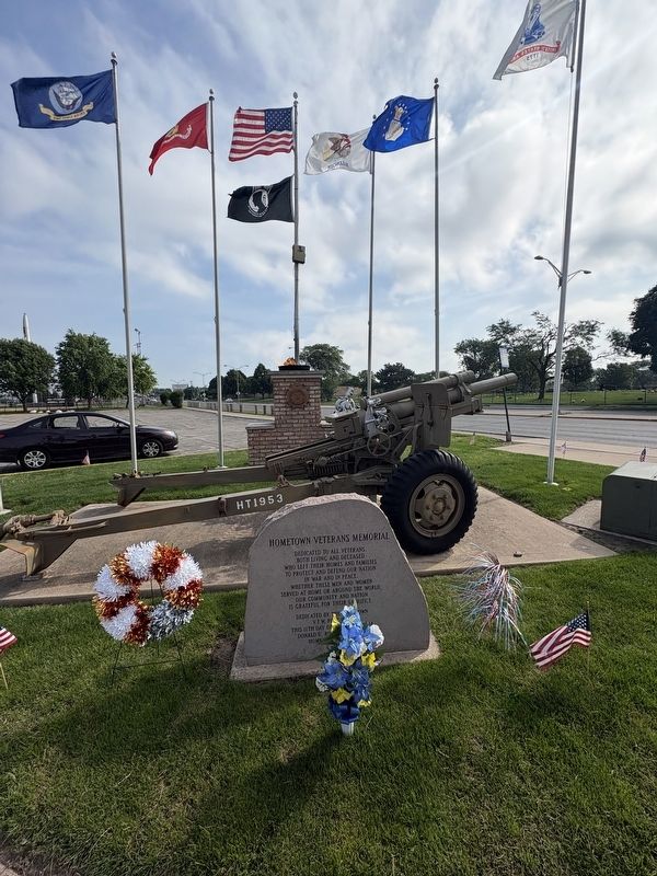Hometown Veterans Memorial image. Click for full size.