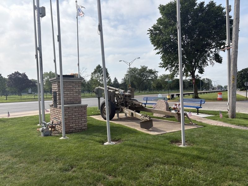 Hometown Veterans Memorial image. Click for full size.