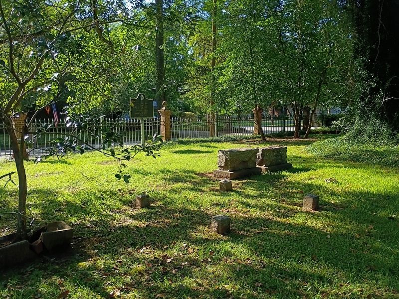 Spring Hill Graveyard Marker as seen from inside the cemetery. image. Click for full size.