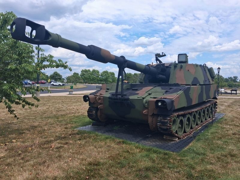 M109A5 SP Medium Howitzer Serial No. 6889 image. Click for full size.