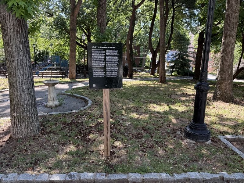 Henry Hudson Monument Marker. Click for full size. Henry Hudson Monument Marker image. Click for full size.