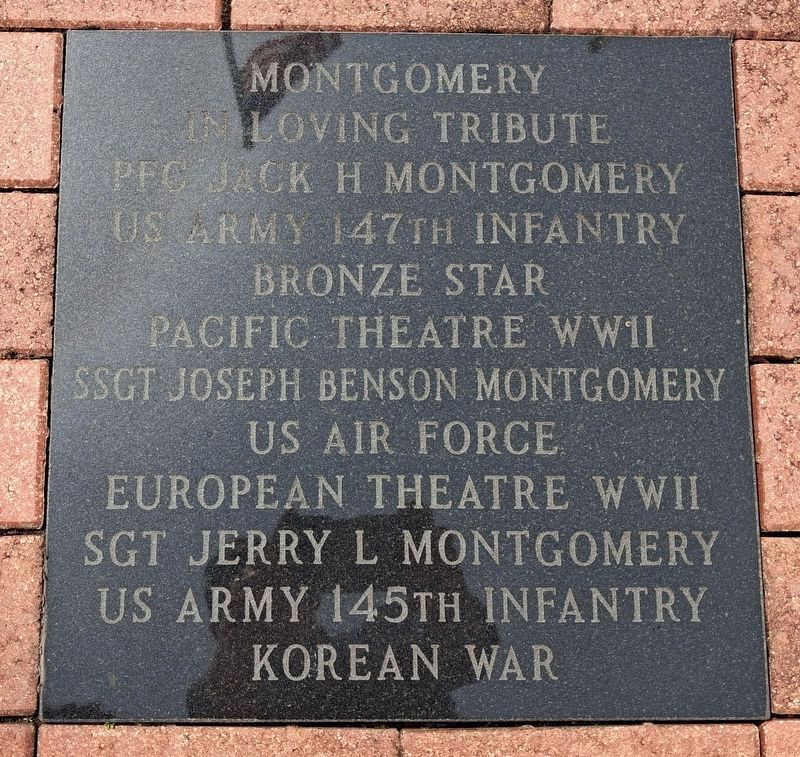 Leesburg Veterans Memorial Paver image. Click for full size.