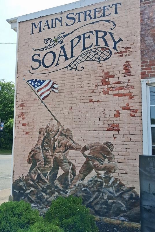 Leesburg Veterans Memorial Mural image. Click for full size.