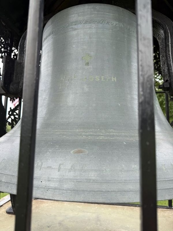 Close-up of the bell. Click for full size. Close-up of the bell image. Click for full size.