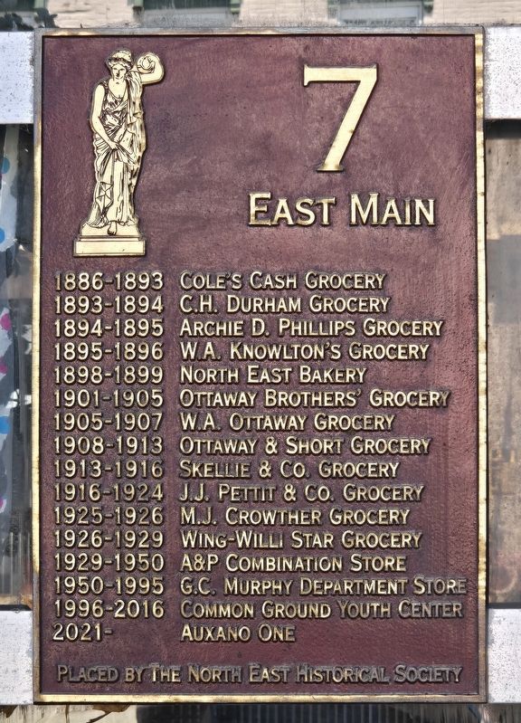 7 East Main Marker image. Click for full size.