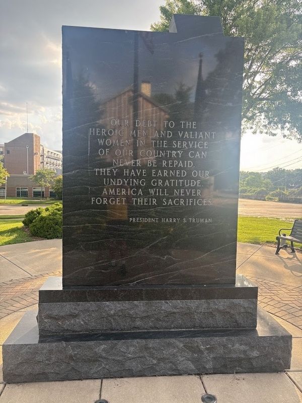 Lisle Veterans Memorial, rear. Click for full size. Lisle Veterans Memorial, rear image. Click for full size.