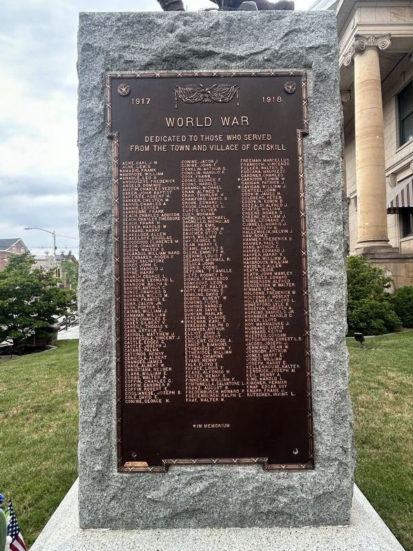 South Face of the Monument. Click for full size. South Face of the Monument image. Click for full size.