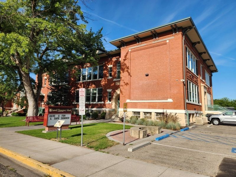 Lowell Elementary School Marker image. Click for full size.