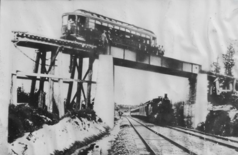 Marker detail: Streetcar on a Bridge image. Click for full size.