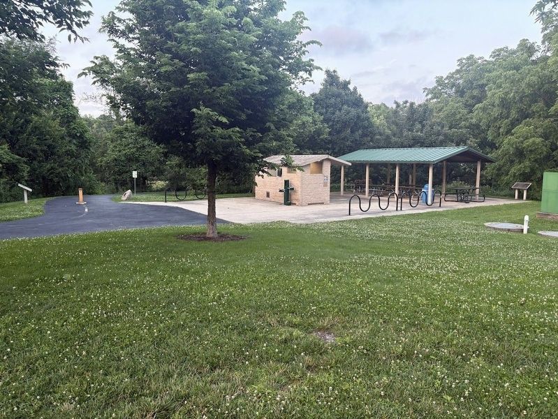 Pioneer Park pavilion area image. Click for full size.