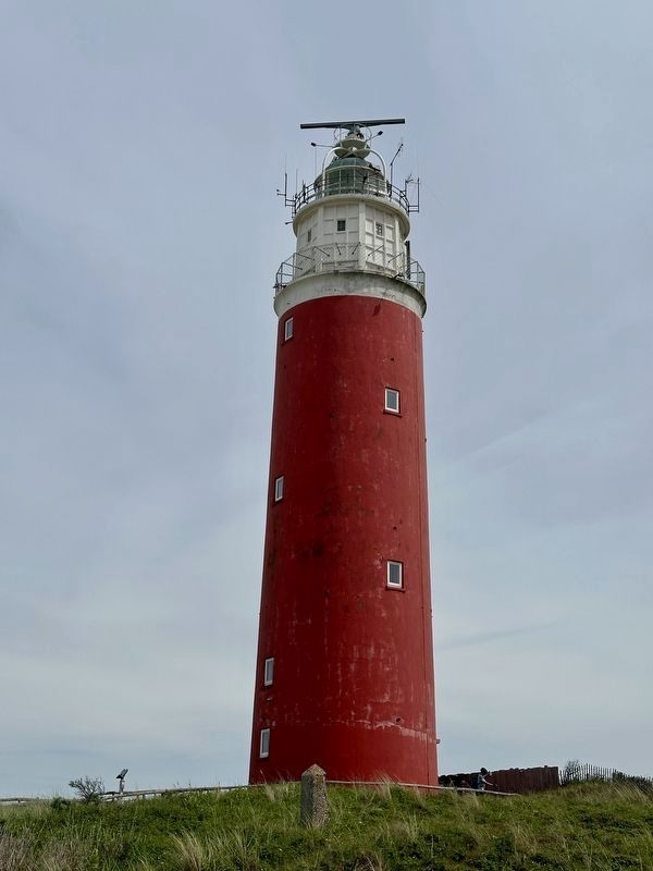 Vuurtoren / Lighthouse. Click for full size. Vuurtoren / Lighthouse image. Click for full size.