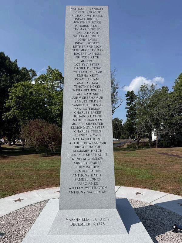 Marshfield Veterans of the American Revolution Marker image. Click for full size.