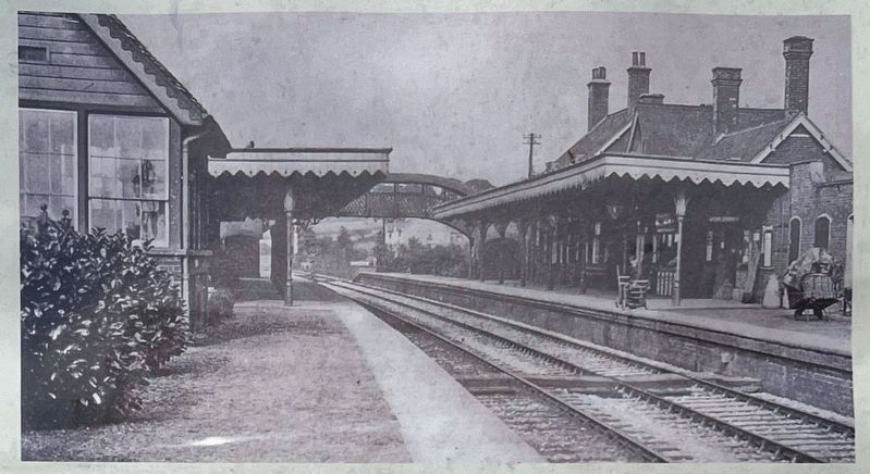 Rayleigh Railway Station c.1900 image. Click for full size.