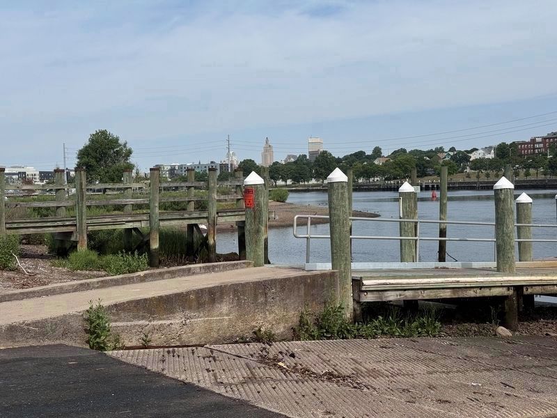 Bold Point Park Boat Launch image. Click for full size.
