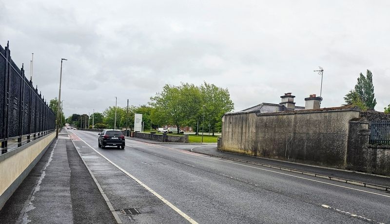 St Fintan's Hospital Marker image. Click for full size.