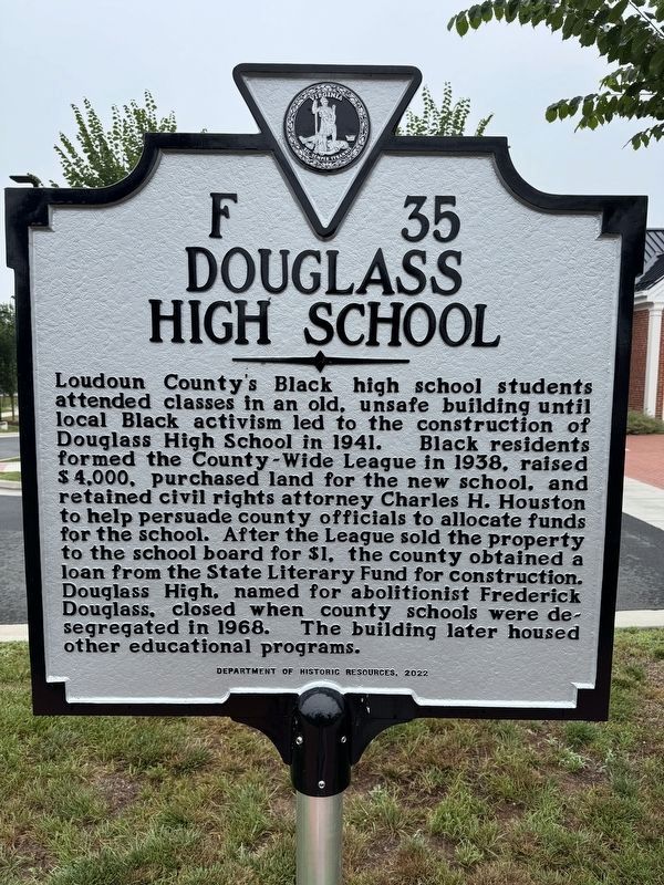 Close-up of Douglass High School Marker image. Click for full size.