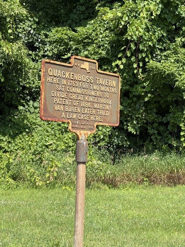Quackenboss Tavern Marker, looking north image. Click for full size.