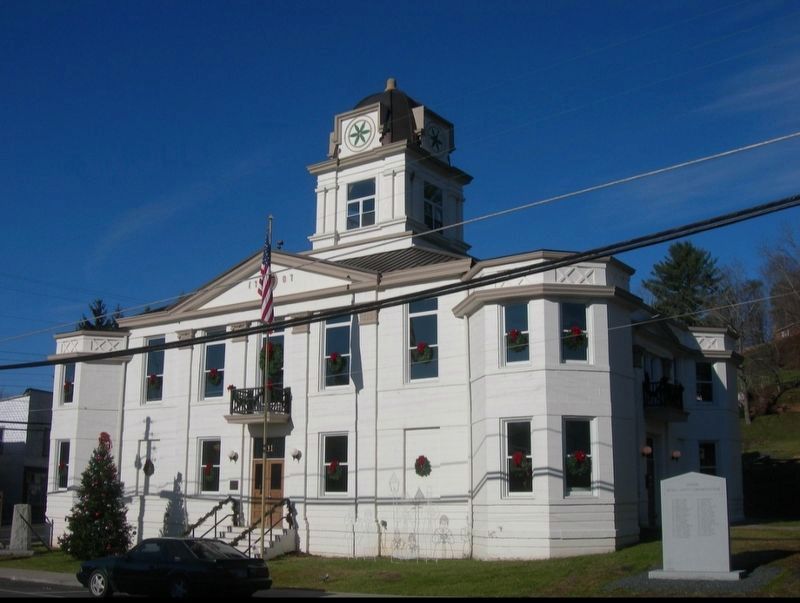 Honoring Mitchell County's Confederate Dead Marker. Click for full size. Honoring Mitchell County's Confederate Dead Marker image. Click for full size.