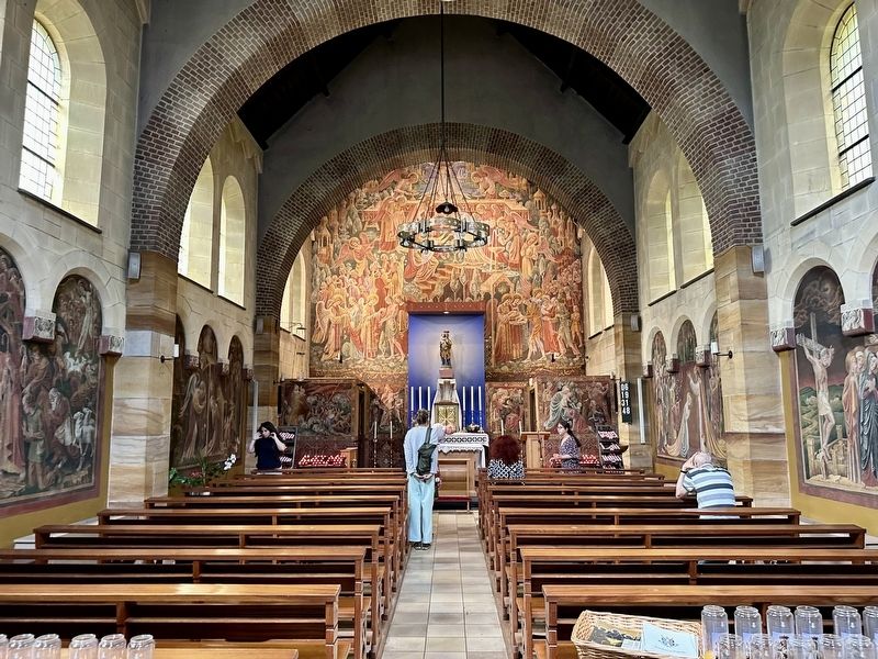 Genadekapel / Chapel of Grace - interior image. Click for full size.