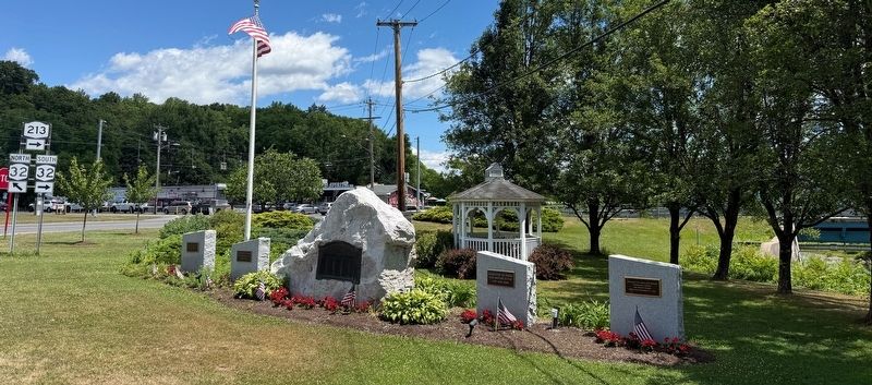 Memorials in Veterans Park image. Click for full size.